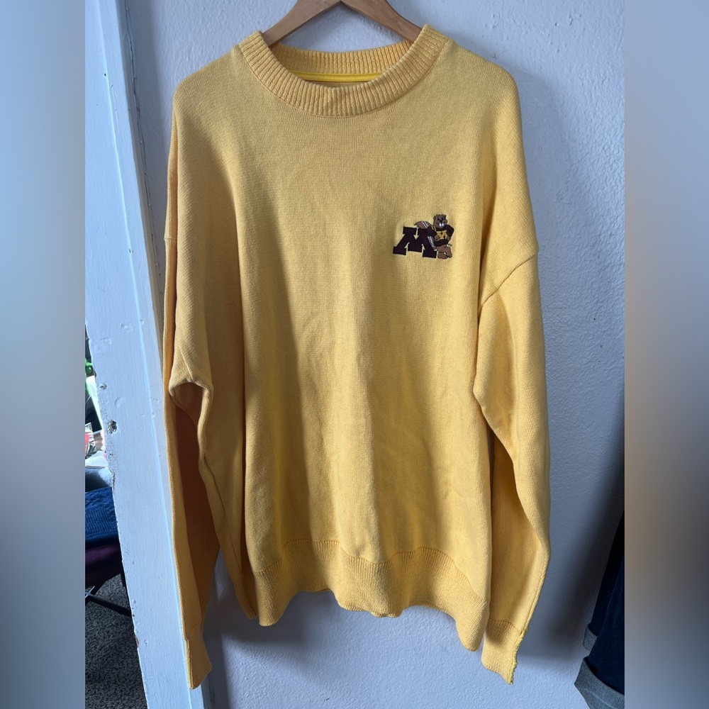 Men's Yellow Crewneck Sweatshirt with Small Chest Logo